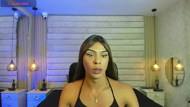 keytinthomson  online show from February 13, 7:37 pm