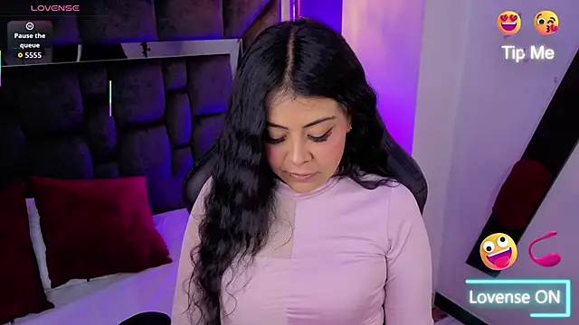 Aniajoness  online show from March 5, 4:08 am