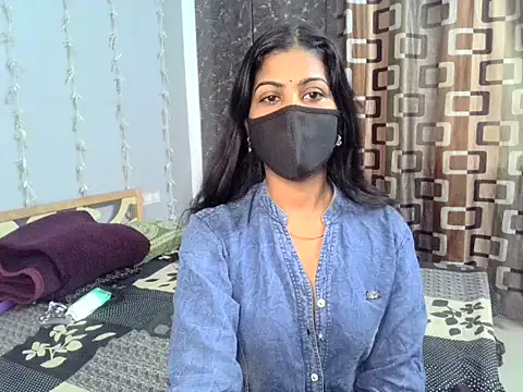 Meri Cutie Pie online show from December 18, 11:04 am