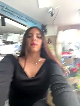 Katie rawwww online show from January 10, 8:13 pm