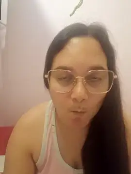 Nicollevega888 online show from November 4, 1:10 am