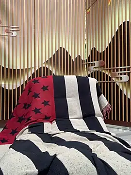 yang-2269 online show from March 8, 8:46 pm