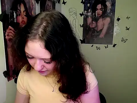 LadyAlice  online show from October 10, 9:47 am