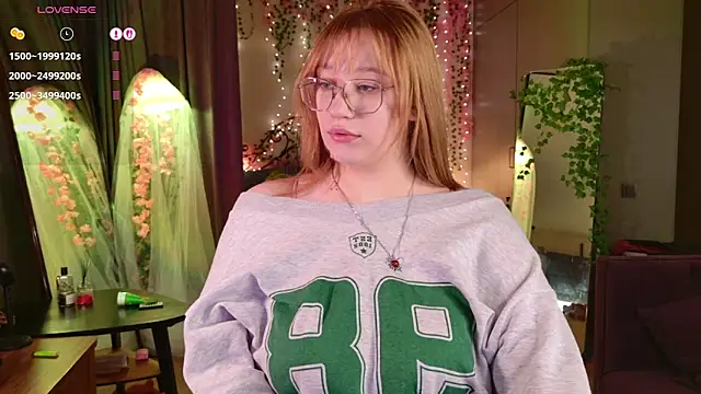 Morvelyn online show from February 25, 8:29 pm