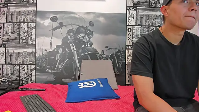 Light Haze online show from October 30, 4:41 pm