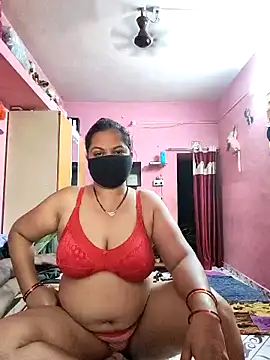 biggbobbsgirl online show from April 1, 2:56 am