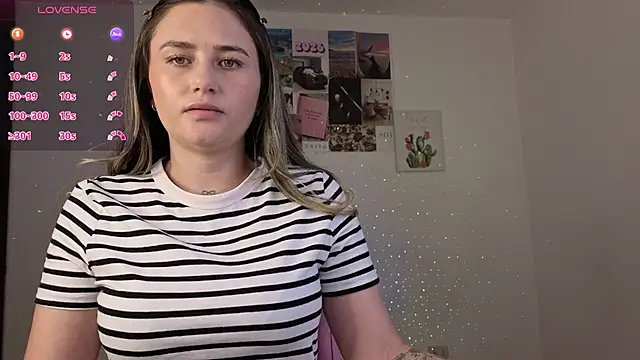 Veronika  Winslow  online show from April 7, 9:11 am