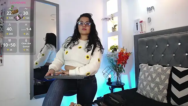 MelissaRhodes online show from December 16, 9:53 pm