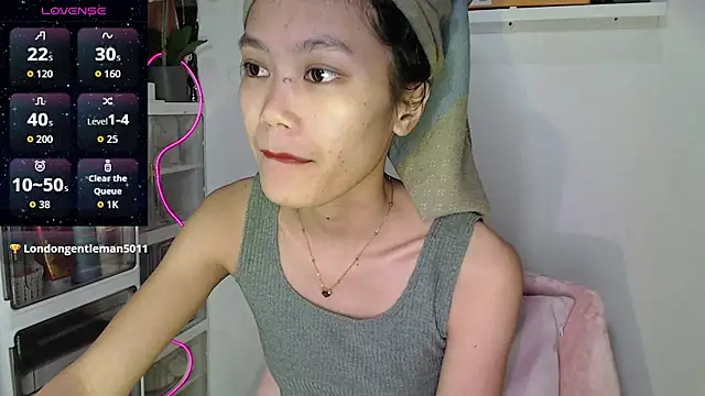 skinny gracie online show from April 6, 12:32 am