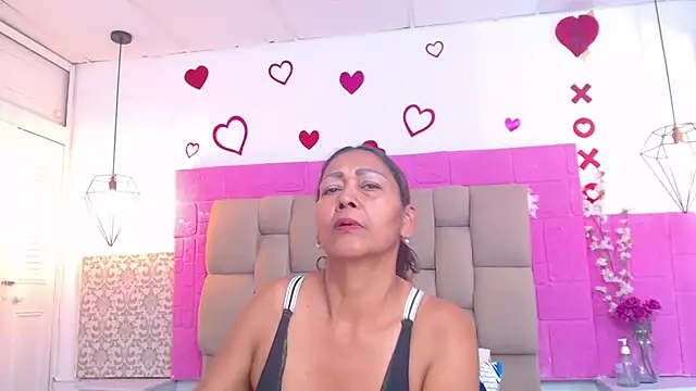Snapshot of Damary_Leon chatting on September 25, 7:12 pm Damary Leon online show from September 25, 7:12 pm