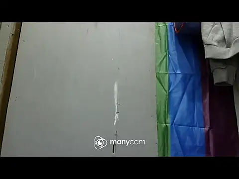 juicycum069 online show from January 10, 12:59 am