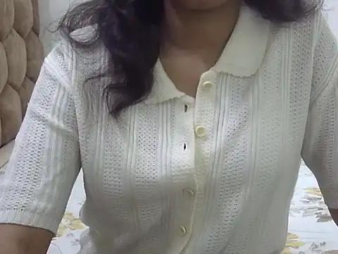 SONIYA 47 online show from November 3, 6:45 pm