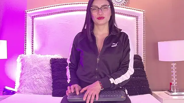 ZaraGold online show from September 18, 10:41 pm