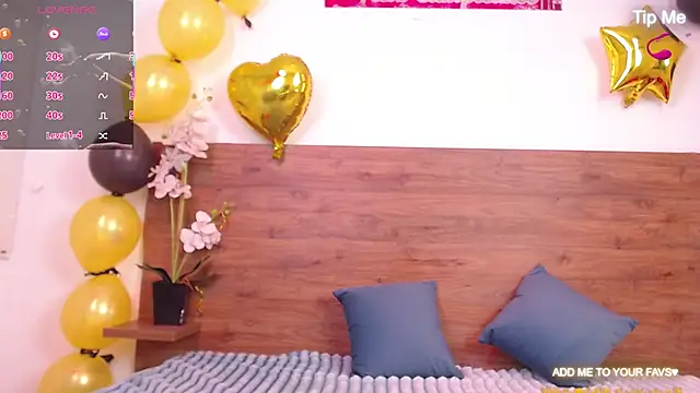 AlexandraCambell online show from February 19, 9:02 pm