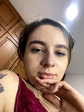 karla-thomsom10 online show from December 18, 11:20 pm