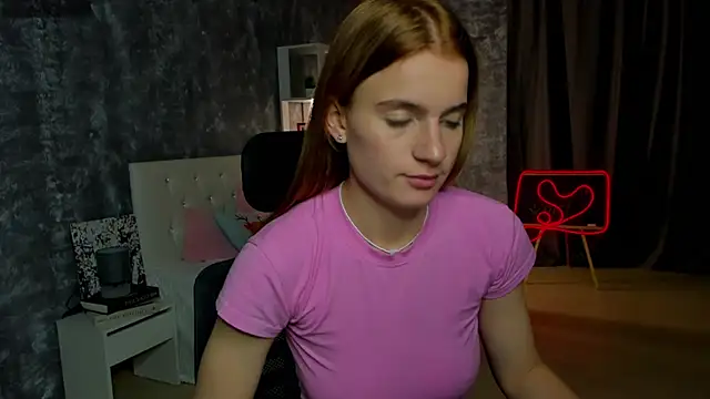 Snapshot of stacey__doll chatting on October 13, 1:19 am stacey doll online show from October 13, 1:19 am