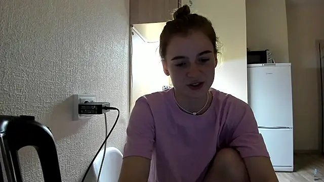 Snapshot of stacey__doll chatting on October 19, 3:03 pm stacey doll online show from October 19, 3:03 pm