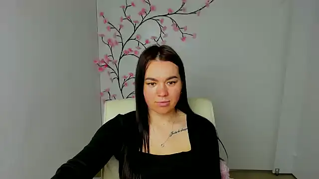 Lola Saymyname online show from March 29, 11:09 am