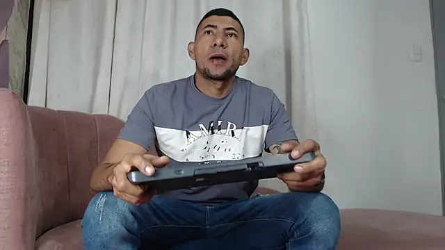 Morganandmegan online show from September 21, 12:15 pm