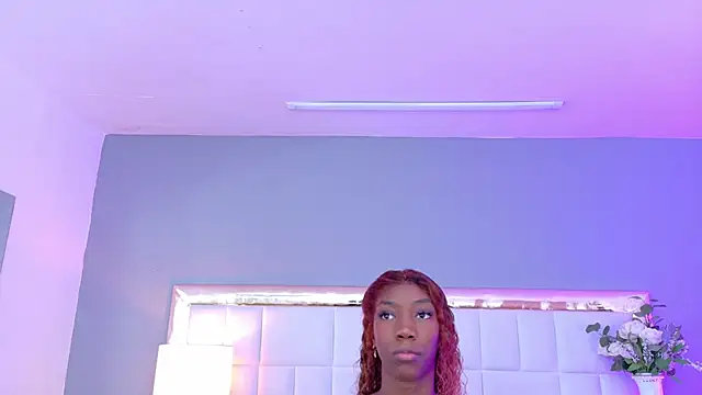 MadeleineHocker online show from October 6, 11:49 am