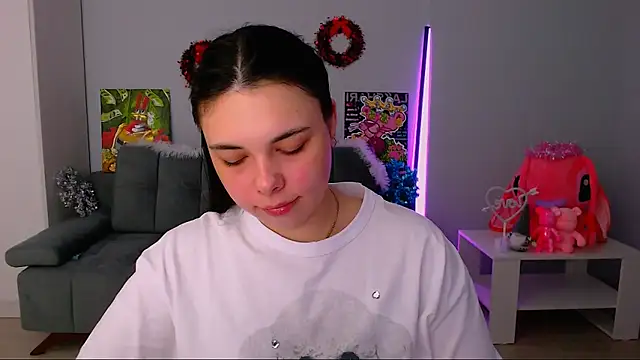 queenofthesense  online show from November 21, 10:17 am