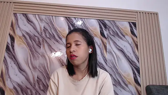 Samantha Fox69  online show from April 8, 2:14 am