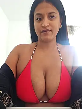 Snapshot of Busty_AriaX chatting on October 14, 8:50 am Busty AriaX online show from October 14, 8:50 am