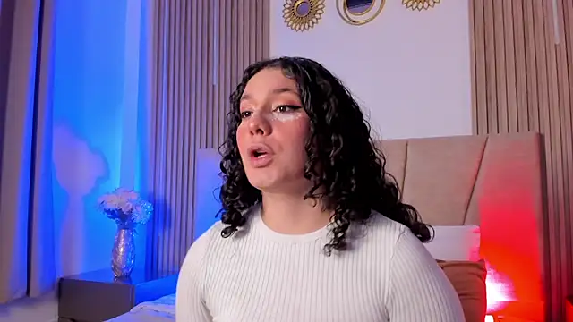 Rachell Jamess online show from November 19, 3:39 am