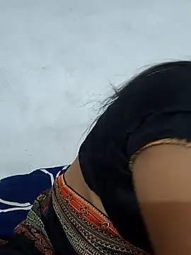 BEAUTY QUE online show from October 31, 7:18 pm