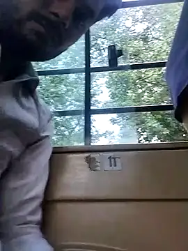 ursdreamperson online show from April 8, 5:42 am