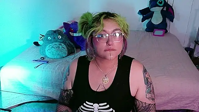 XxGreenGoodxX online show from March 29, 9:58 pm