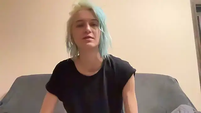 Lea Elfie online show from March 21, 6:02 pm