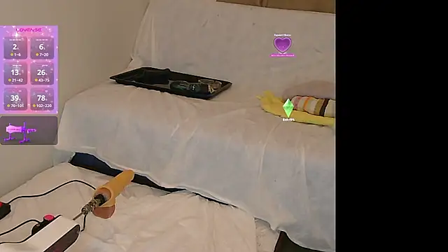 Ozge-SluttyScream69 online show from February 14, 11:07 pm