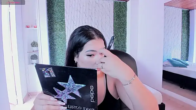 sofiacaramel online show from February 5, 2:09 pm