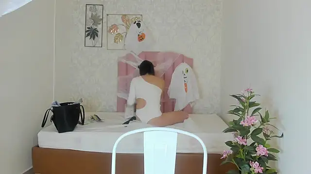 Snapshot of Anni_cervantes chatting on October 2, 3:22 am Anni cervantes online show from October 2, 3:22 am