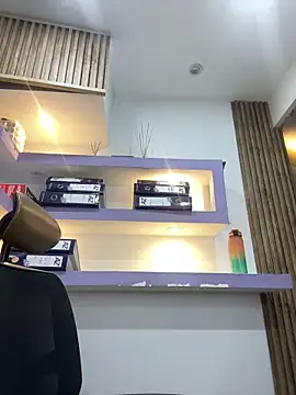 isabella horney  online show from March 12, 3:04 pm