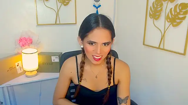Snapshot of xPrecuioseChesca chatting on October 11, 1:21 am xPrecuioseChesca online show from October 11, 1:21 am