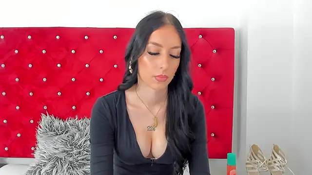 Snapshot of PleasureJasmine chatting on September 18, 7:51 am PleasureJasmine online show from September 18, 7:51 am