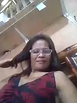 Kristen05 online show from November 19, 5:07 am