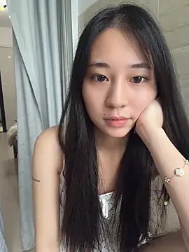 shishi0688 online show from May 19, 7:15 am