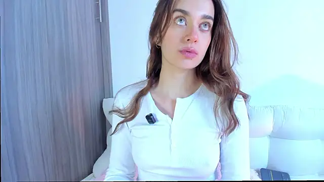 MissLana77 online show from February 5, 12:46 am