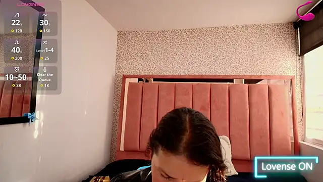 Barbara fox   online show from April 4, 12:04 pm