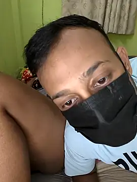 Hot-Sexy-Riya online show from November 17, 8:20 pm