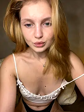 Emaline Fane online show from September 24, 5:23 pm