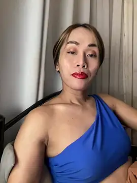 RomanticPearlTS online show from February 4, 1:25 pm