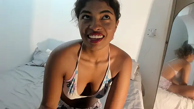 sienna glow online show from May 28, 3:21 pm