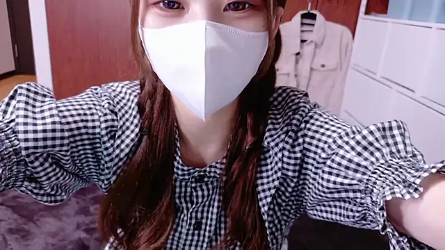 Snapshot of Ema_o0_chan chatting on October 4, 11:16 am Ema o0 chan online show from October 4, 11:16 am