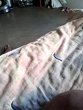 RAYI Queen 3 online show from December 23, 4:27 am