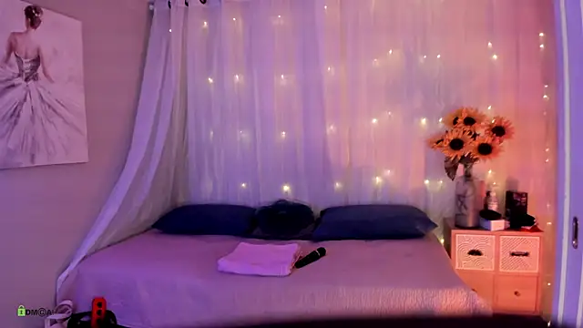 Snapshot of Aurora_blaack chatting on September 12, 5:52 am Aurora blaack online show from September 12, 5:52 am