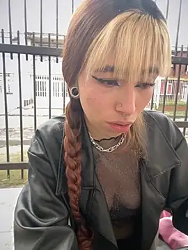 Sallem Pink online show from November 24, 11:12 am